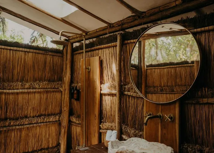 Hotel Sacred Hideaways *