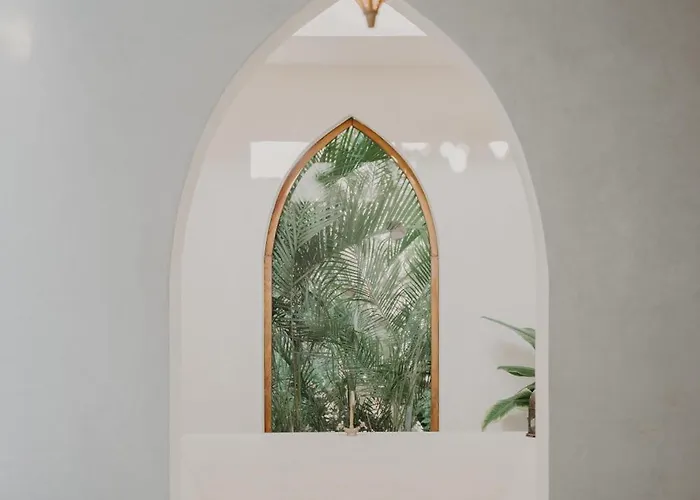 Hotel Sacred Hideaways