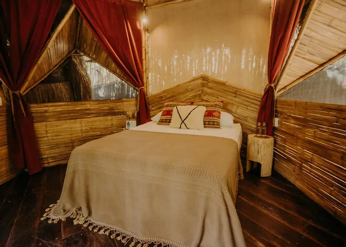 Hotel Sacred Hideaways *